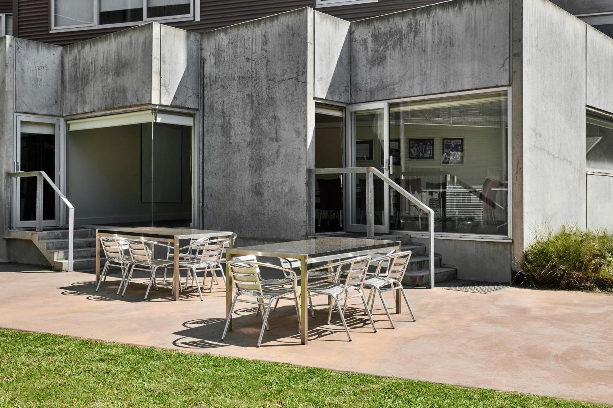 Punthill Essendon Aparthotel Melbourne Exterior photo